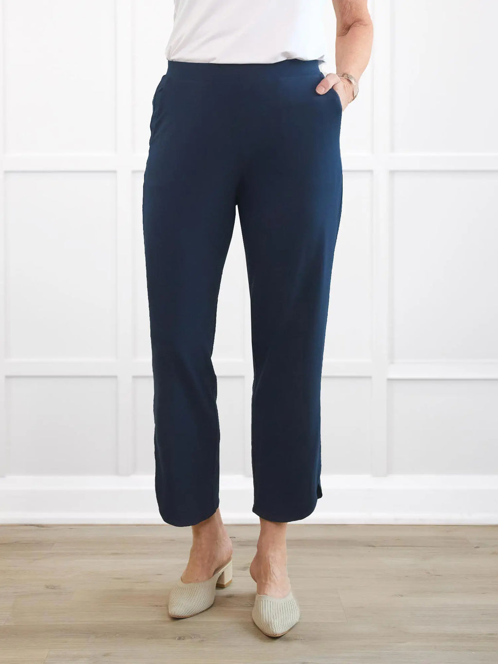 Akira tulip hem capri pant - FINAL SALE | PLUS